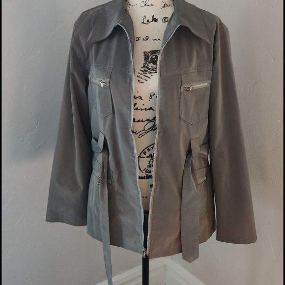 Jackets & Blazers - Gray Jacket